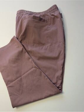 NWT Women's Magellan Outdoor Travel Pant Rose Size 3XL/28" Inseam (KB7)